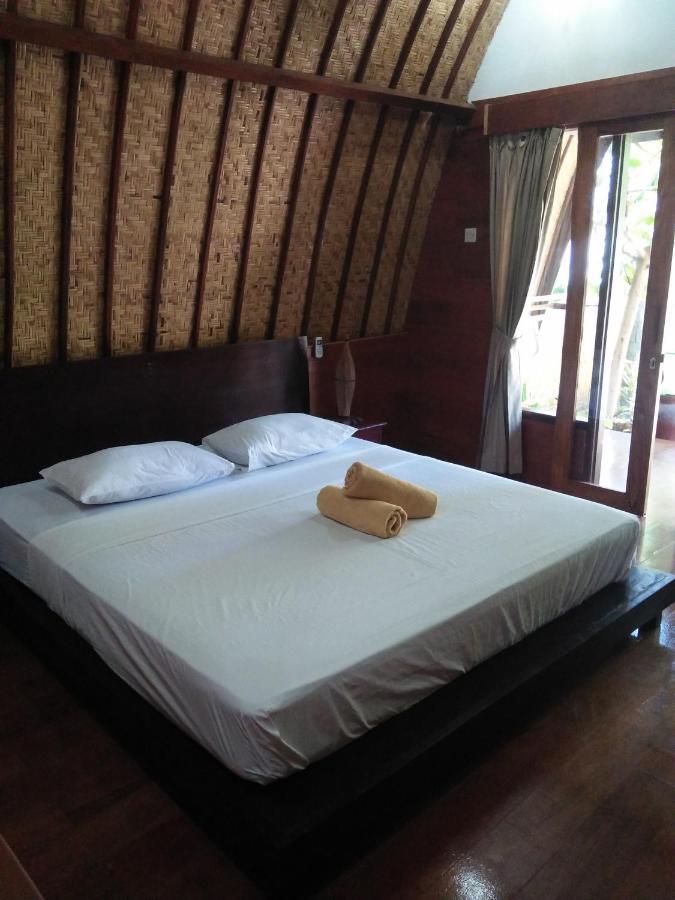 Gili Smile Bungalow Τζίλι Τραγουανγκάν Εξωτερικό φωτογραφία