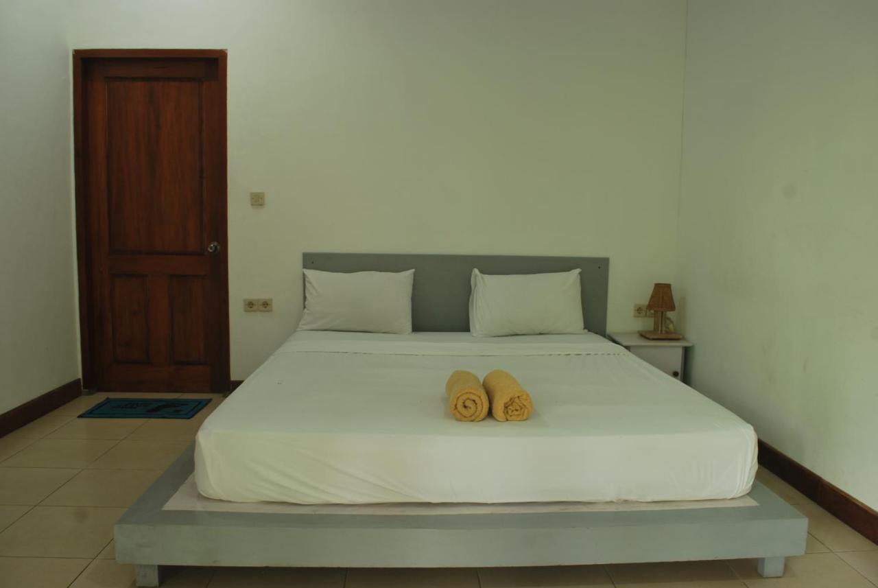 Gili Smile Bungalow Τζίλι Τραγουανγκάν Εξωτερικό φωτογραφία