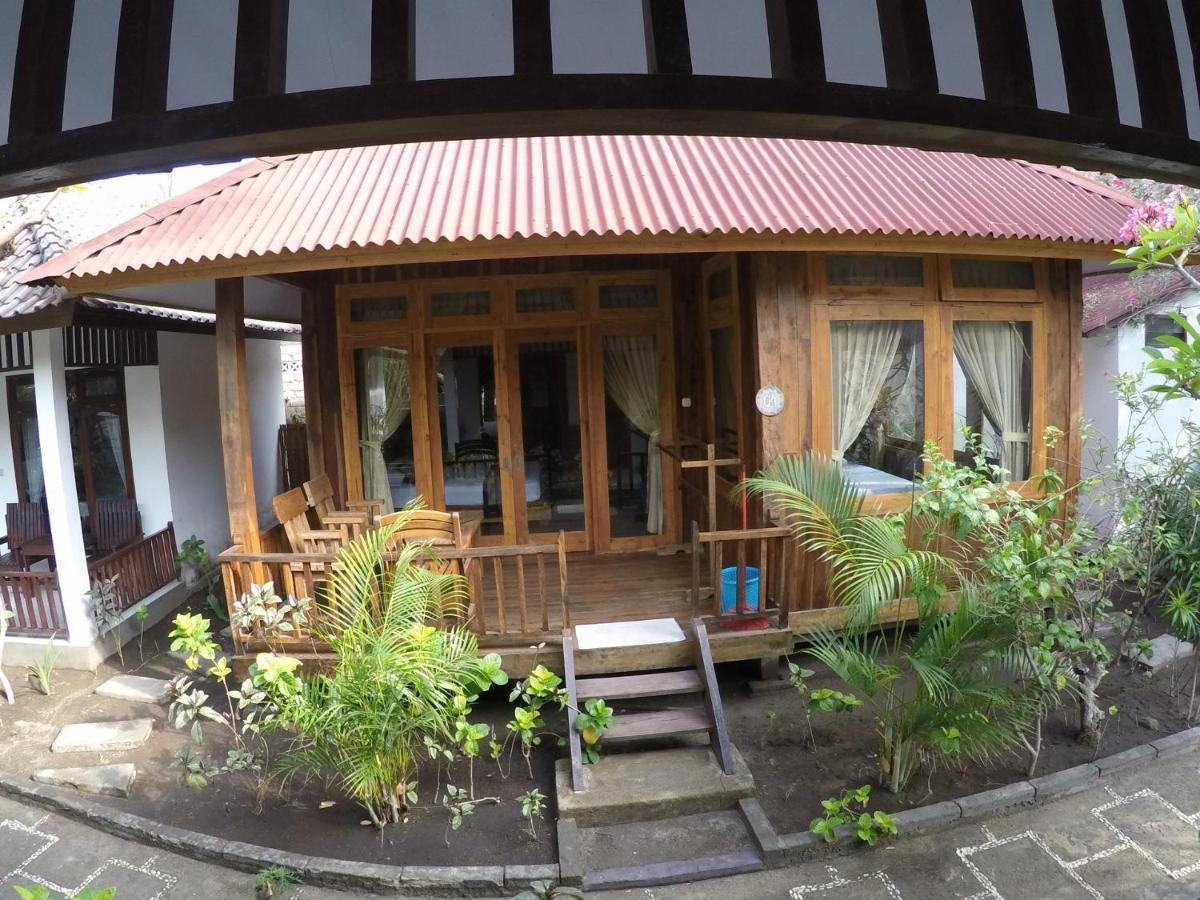Gili Smile Bungalow Τζίλι Τραγουανγκάν Εξωτερικό φωτογραφία