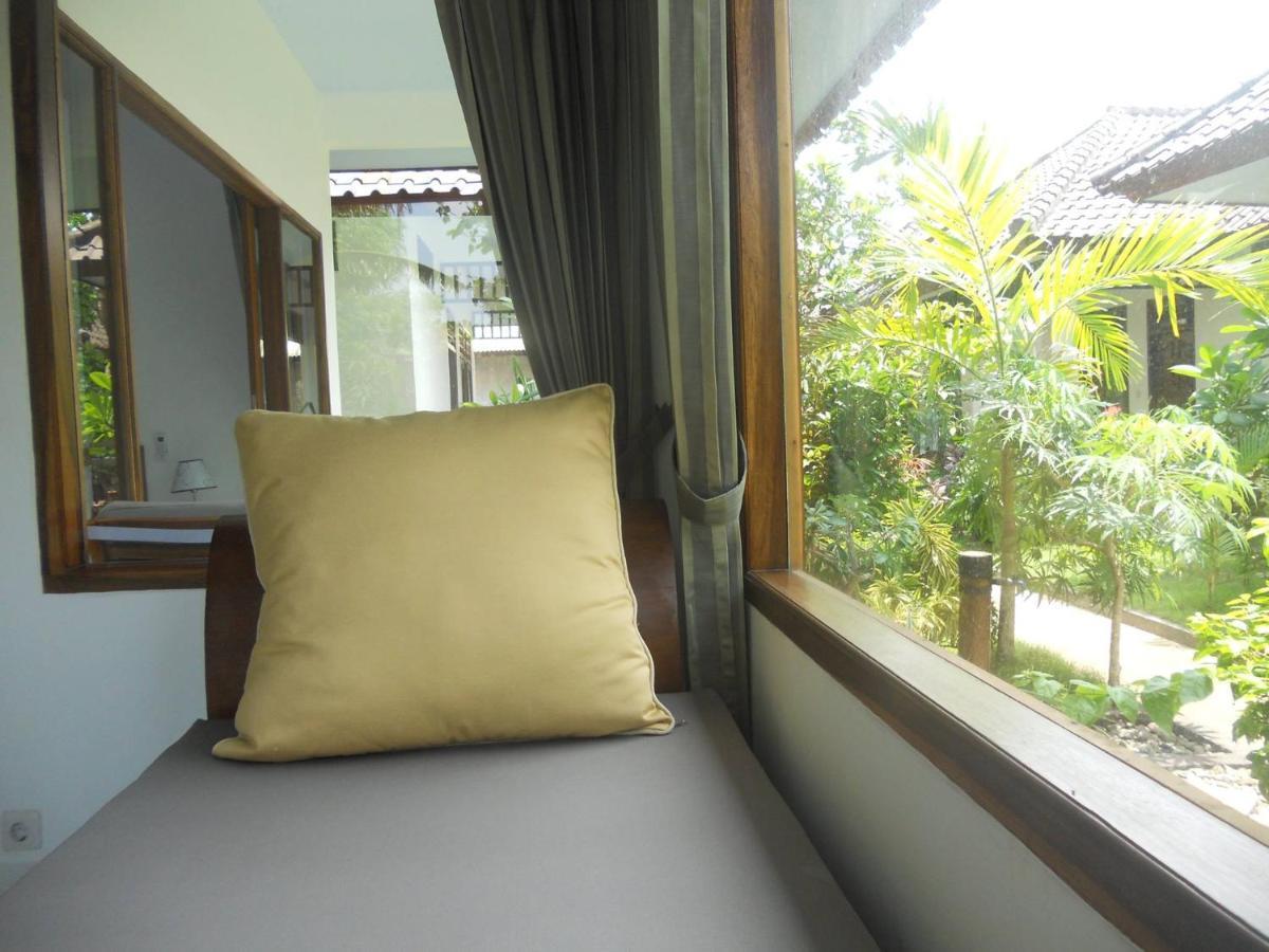 Gili Smile Bungalow Τζίλι Τραγουανγκάν Εξωτερικό φωτογραφία